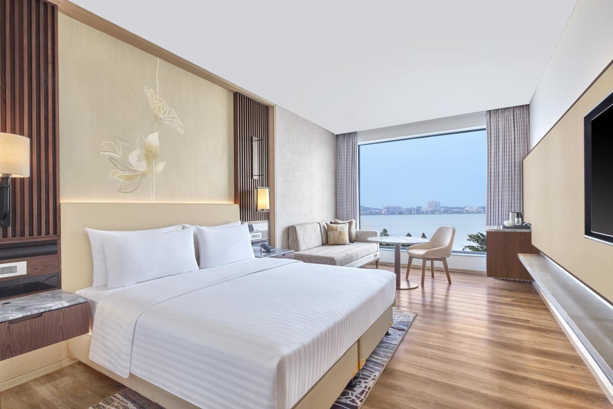 Courtyard By Marriott Gorakhpur Otel Dış mekan fotoğraf